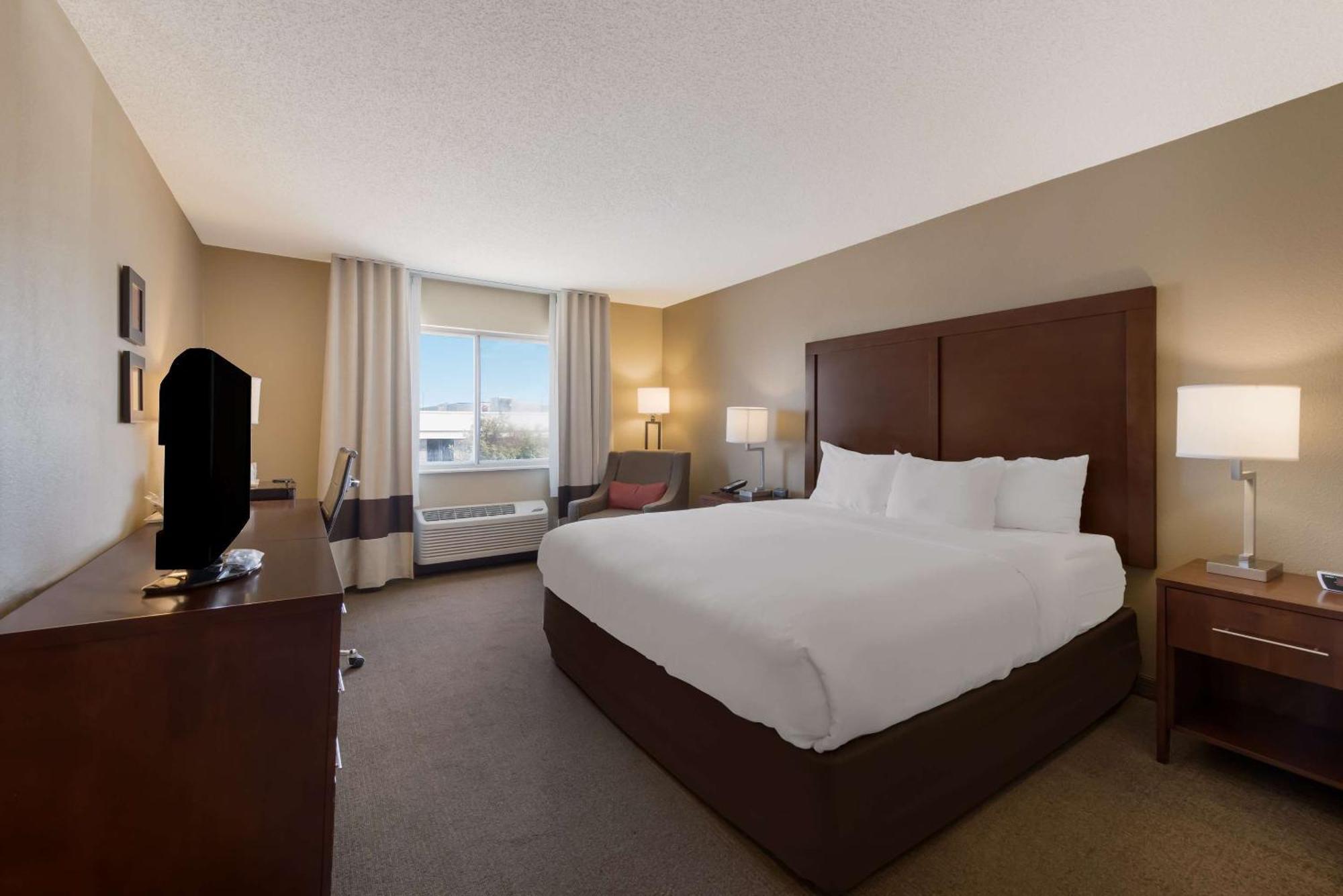 Comfort Inn East Wichita Exteriér fotografie